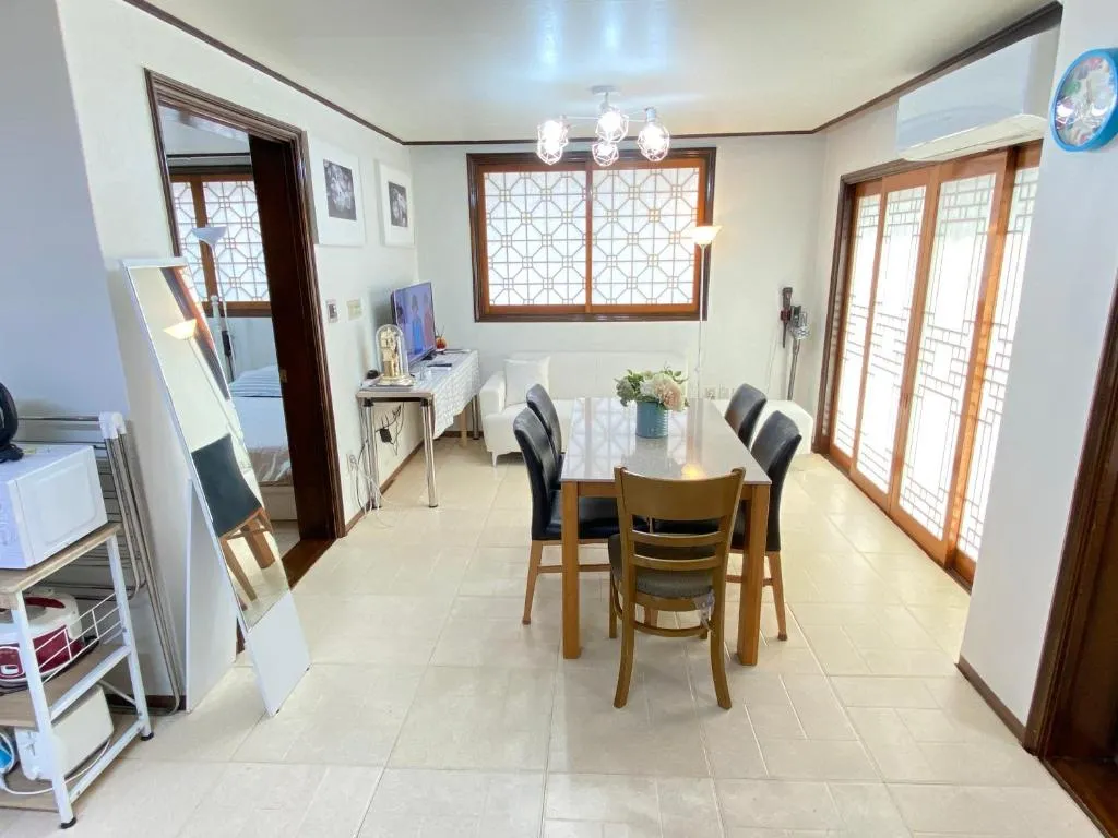 Image of Aroha house for Foreign guests only