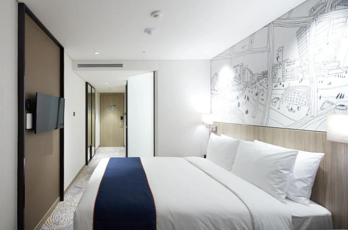 Image 6 of Holiday Inn Express Seoul Hongdae, an IHG Hotel
