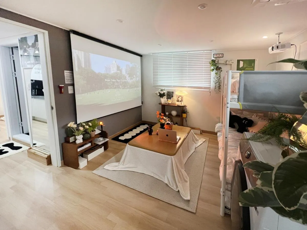 Image 1 of Hongdae station 7min, Designer house