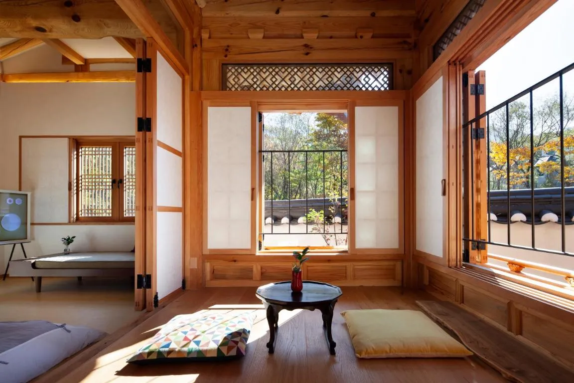 Image of IRIRU Luxury Hanok Stay – Eunpyung Hanok village