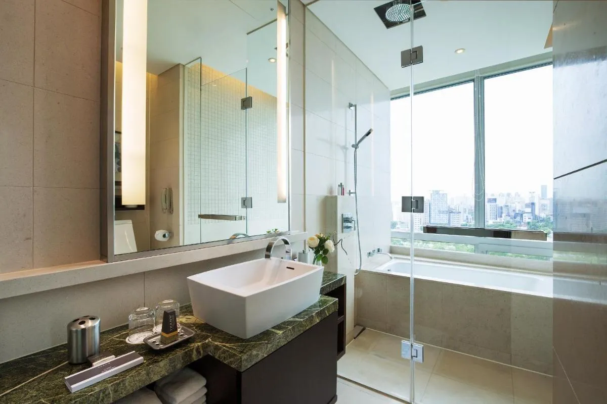Image 2 of Marriott Executive Apartment Seoul