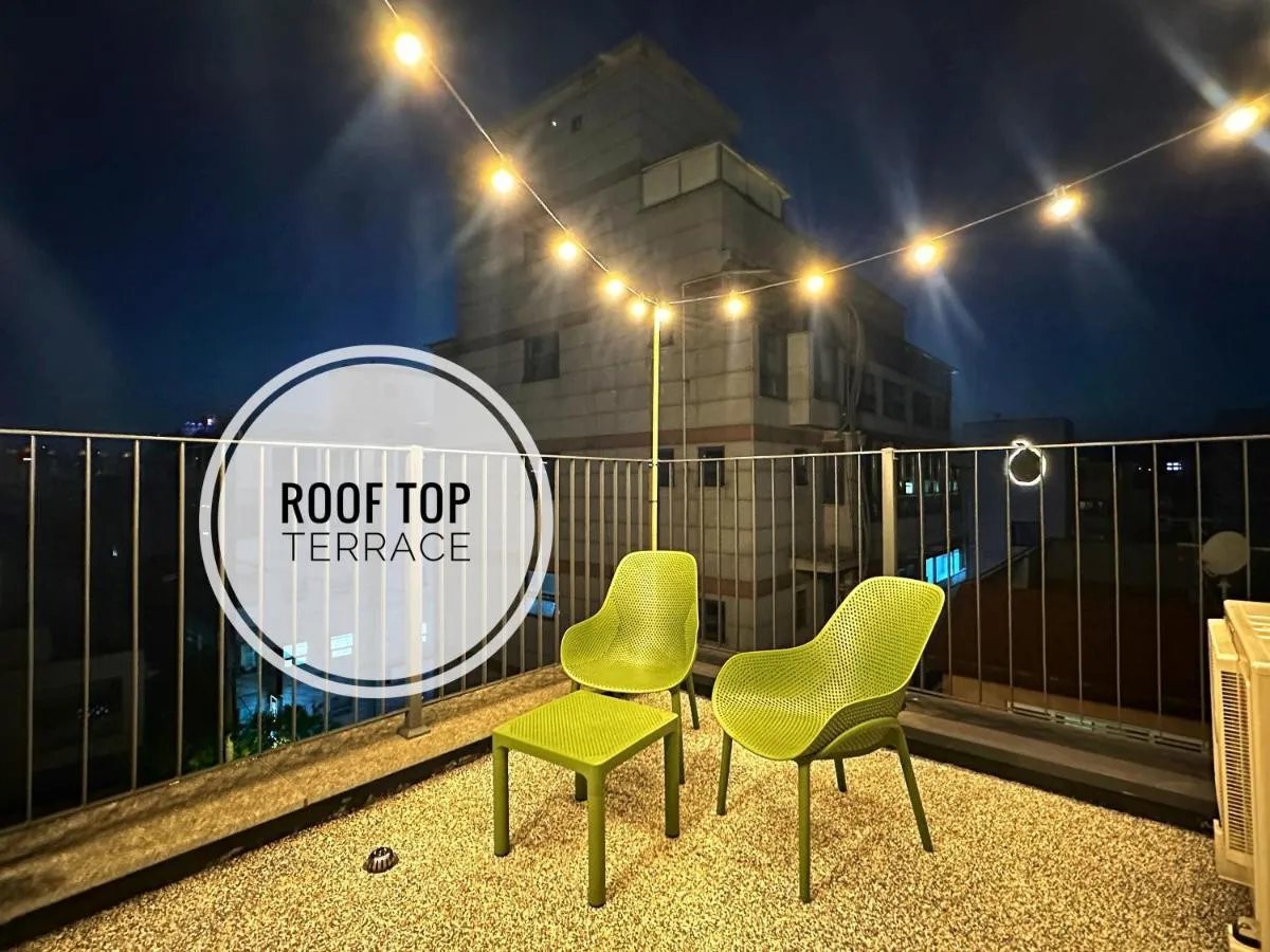 Image 4 of Hongdae 10mins, HapJeong 5mins, AirportBUS 5mins, Largo House SEOUL- Foreigner only
