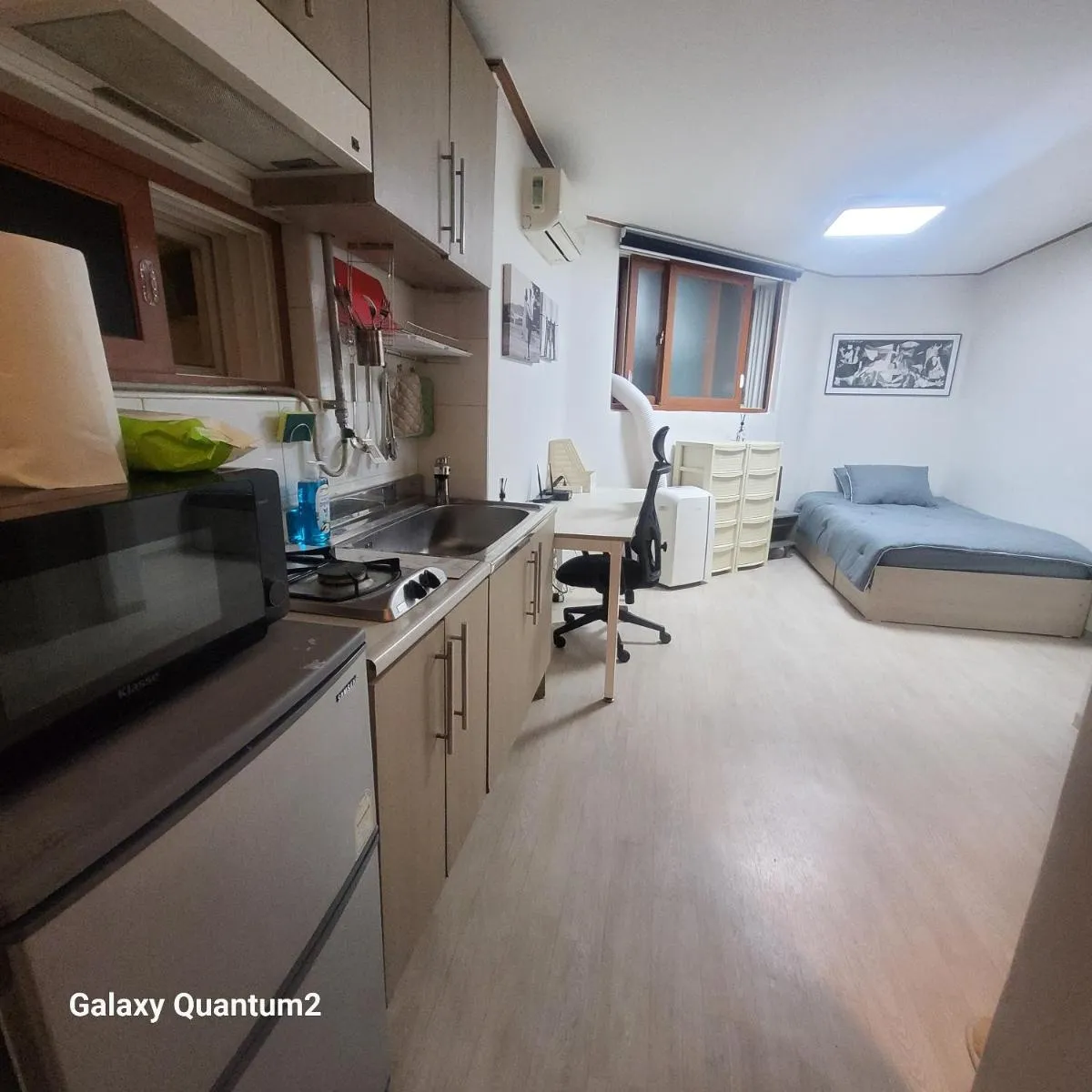 Image 3 of Newly Renovated Cozy Studio#9