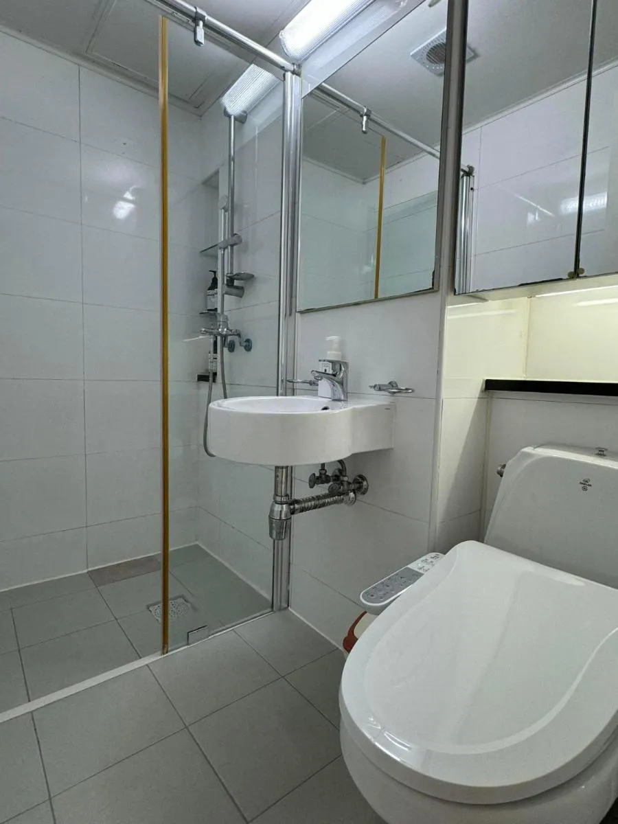 Image 3 of Seoul Station cozy studio