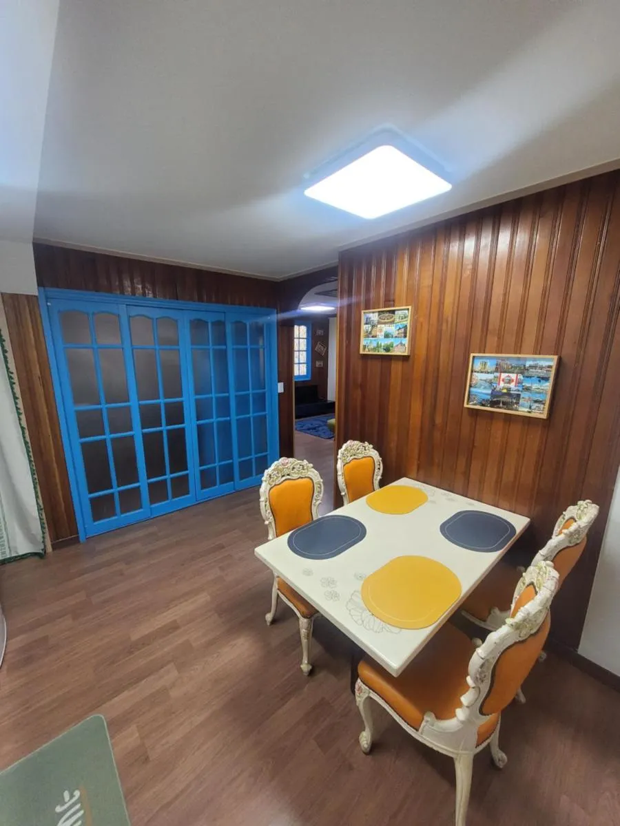 Image 2 of Stylish and Modern New Home