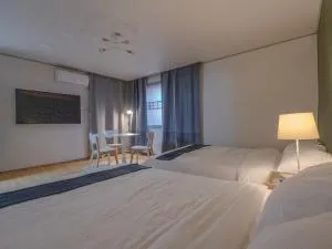 Image 4 of 양화스테이