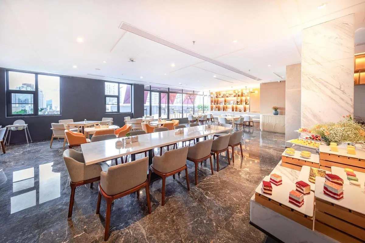 Image 3 of Atour Hotel Shenzhen Huaqiang North
