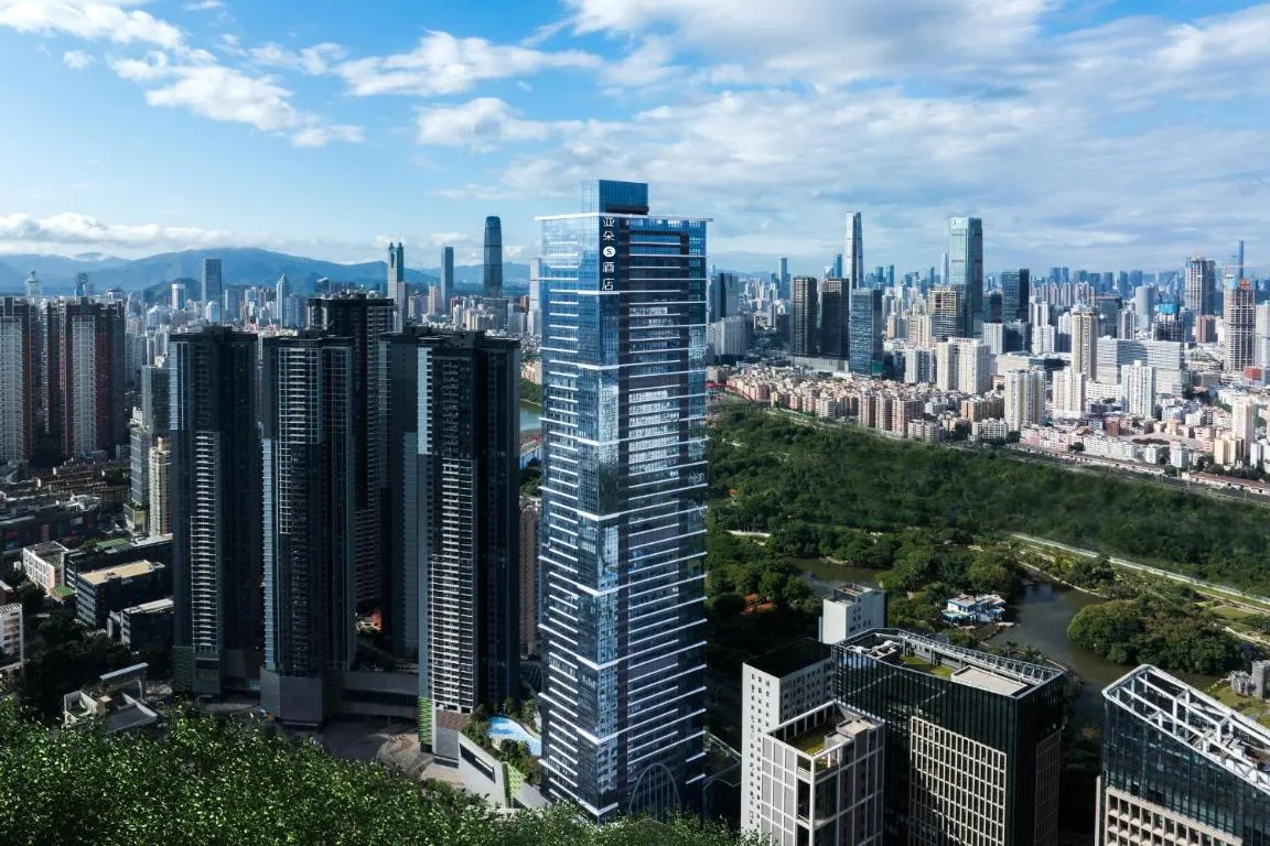 Image of Atour S Hotel Shenzhen Luohu Clams
