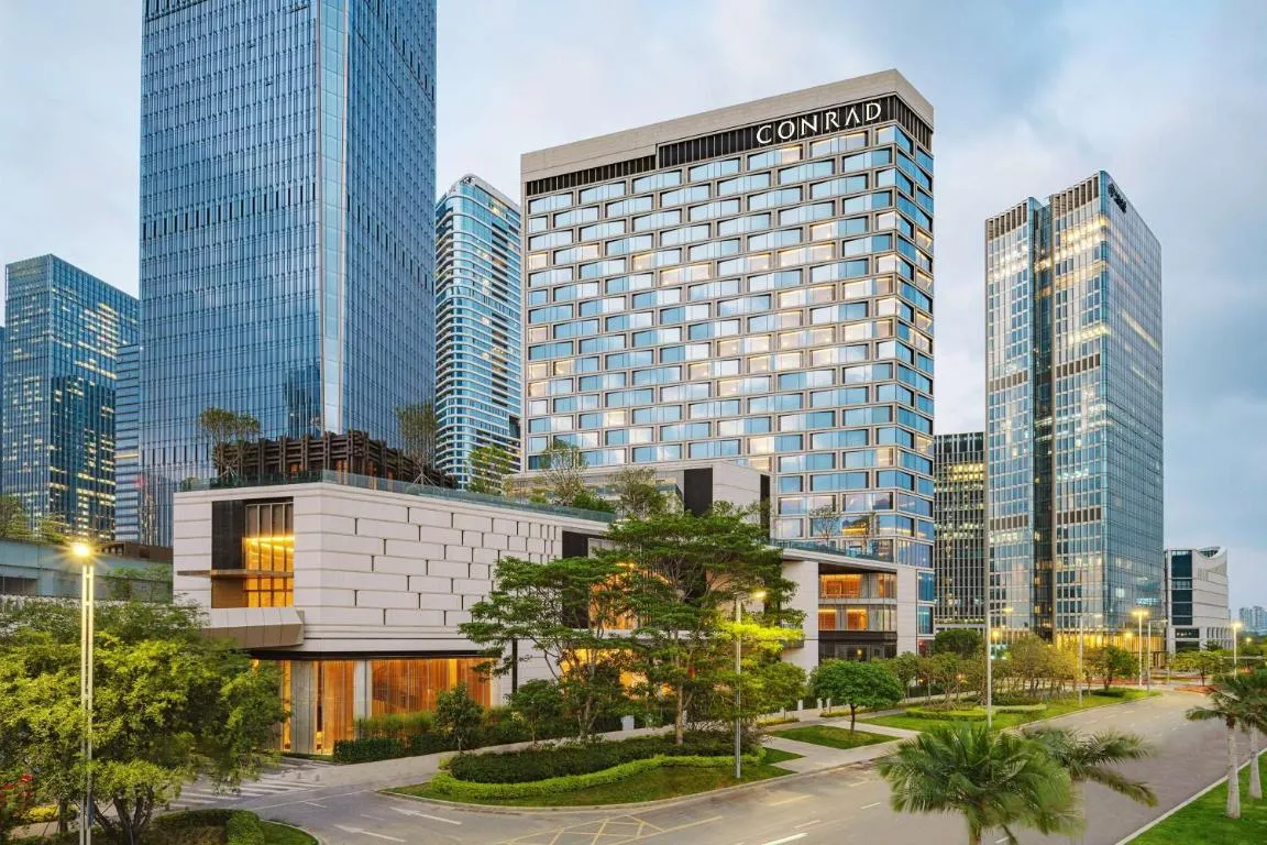 Image of Conrad Shenzhen, Complimentary mini-bar for first round
