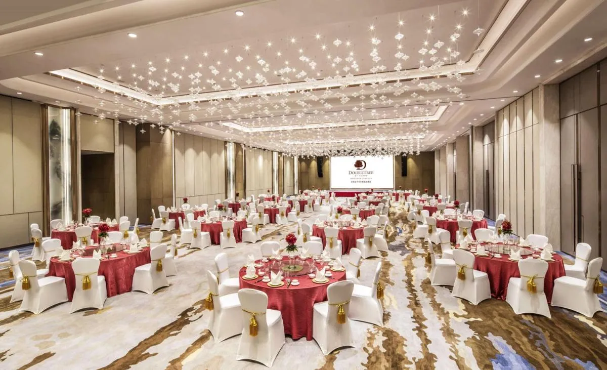Image 6 of DoubleTree by Hilton Hotel Shenzhen Longhua, Near MTR Qinghu, Shenzhen North Railway, Uniwalk & Uniworld Shopping Mall, Sam’s Club, Shenzhen Art Museum New Venue, Costco