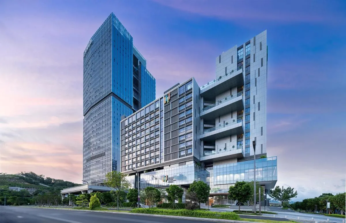 Image 6 of EVEN Hotels Shenzhen Guangming Cloud Park, an IHG Hotel