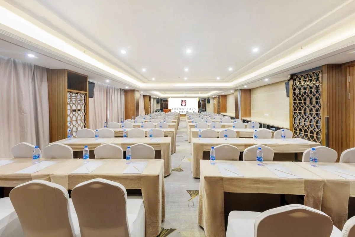 Image 2 of Fortune Land Shenzhen