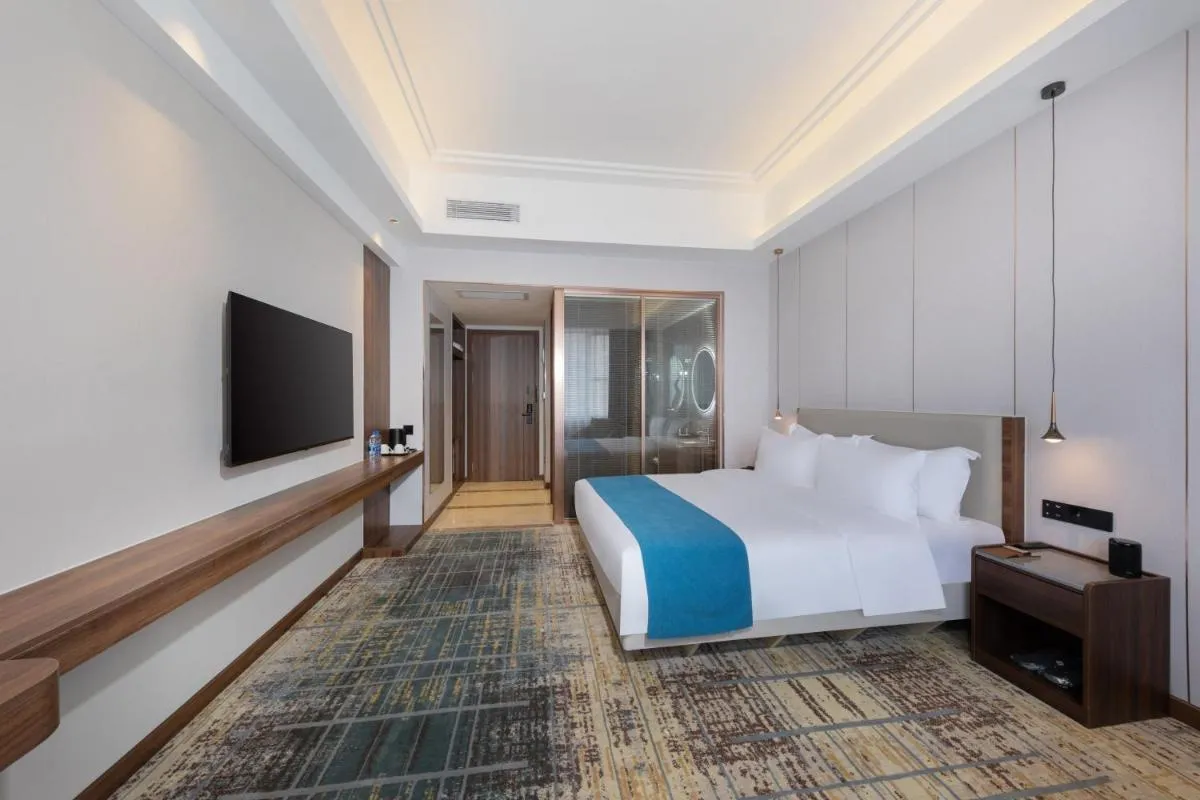 Image 6 of Fortune Land Shenzhen