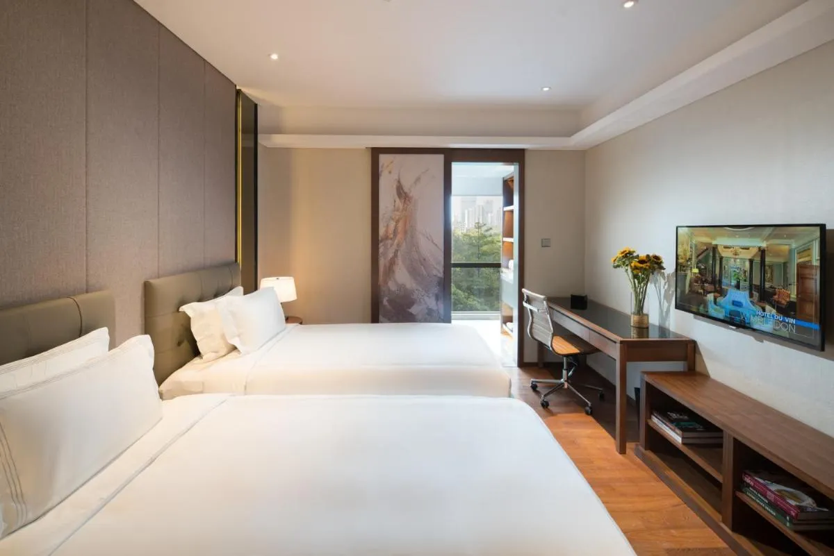 Image 1 of Fraser Suites Shenzhen, Near Huaqiang North Business Zone and next to shopping mall complex, with direct subway access