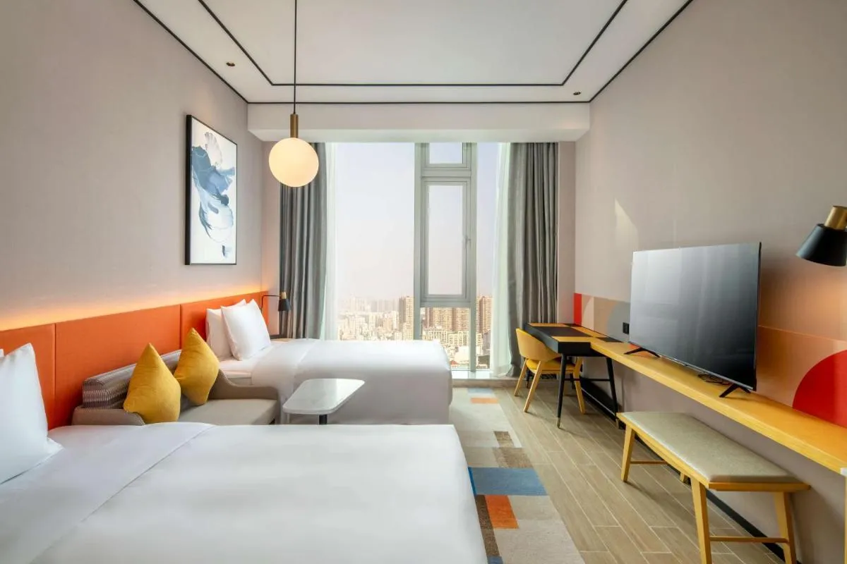 Image 1 of Hilton Garden Inn Shenzhen Airport