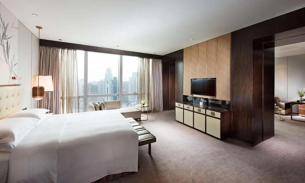 Image 3 of Hilton Shenzhen Futian, Metro Station at Hotel Front Door, Close to Futian Convention & Exhibition Center