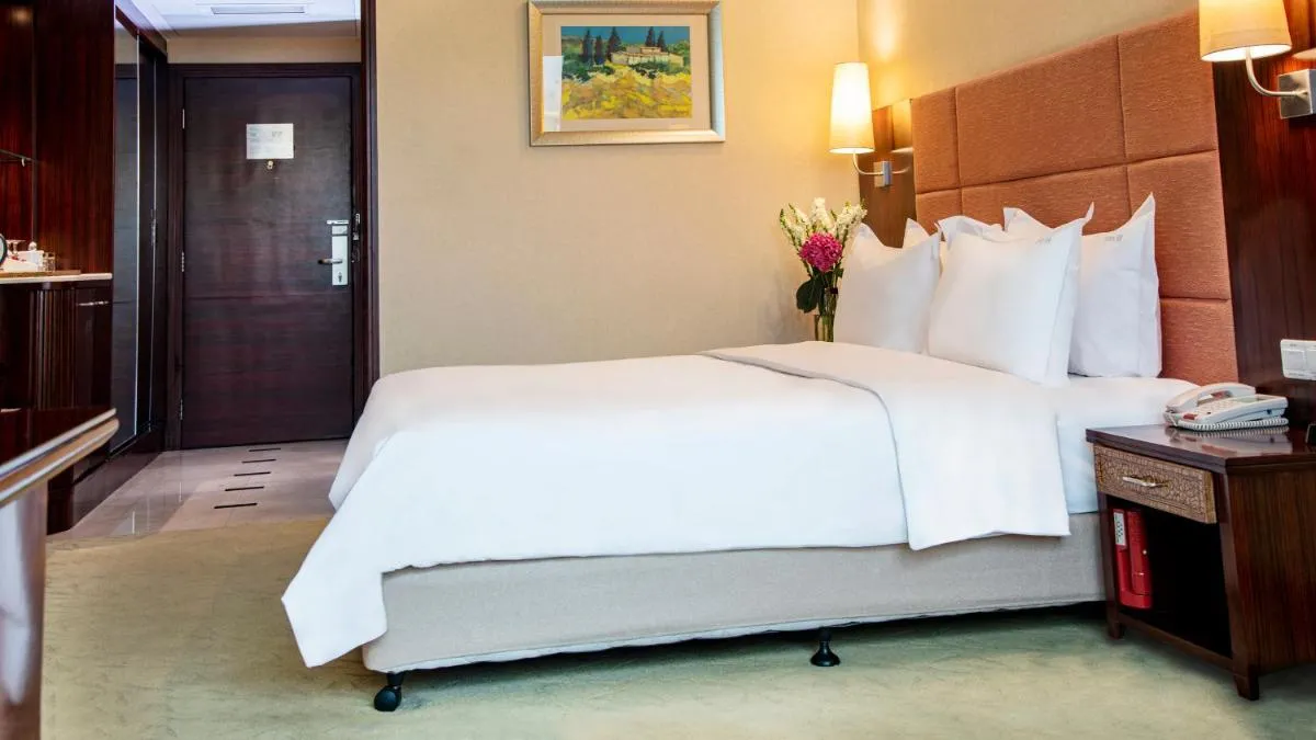 Image 6 of Holiday Inn Shenzhen Donghua, an IHG Hotel