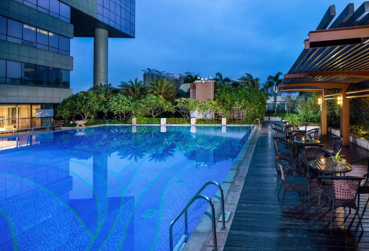 Image 5 of Sentosa Hotel Shenzhen Feicui Branch, Enjoy tropical swimming pools and high-class fitness club