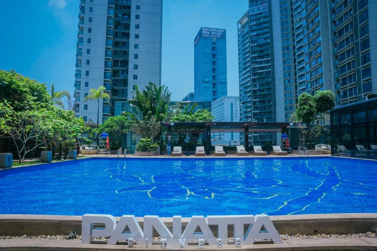Image 6 of Sentosa Hotel Shenzhen Feicui Branch, Enjoy tropical swimming pools and high-class fitness club