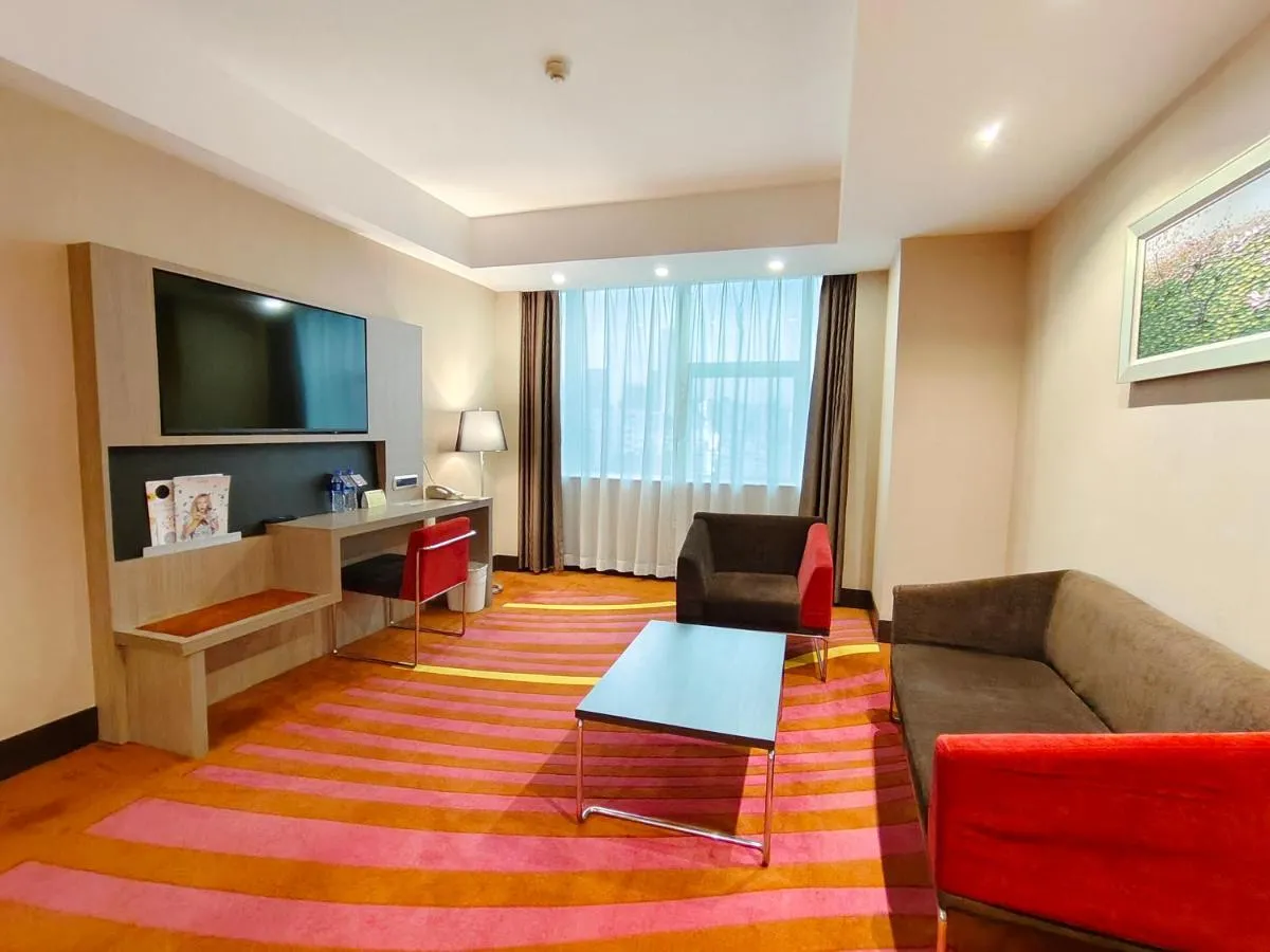 Image 5 of Shenzhen Novotel Watergate(Kingkey 100)
