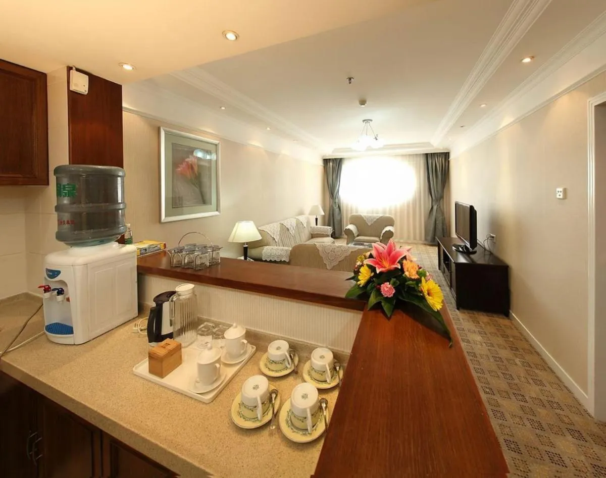 Image 2 of Shenzhen Shekou Honlux Apartment (Sea World)