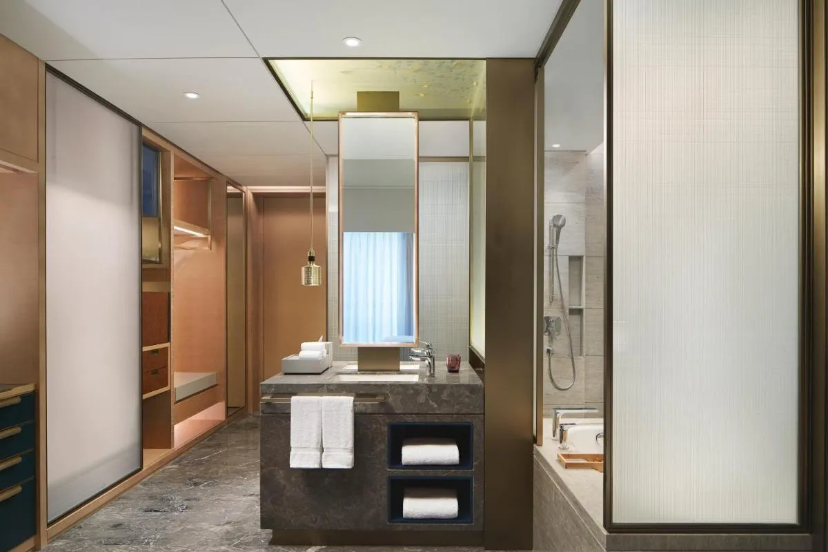Image 2 of Sheraton Shenzhen Nanshan