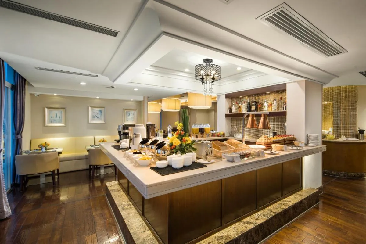 Image 2 of The LA Hotel 新世界伟瑞酒店