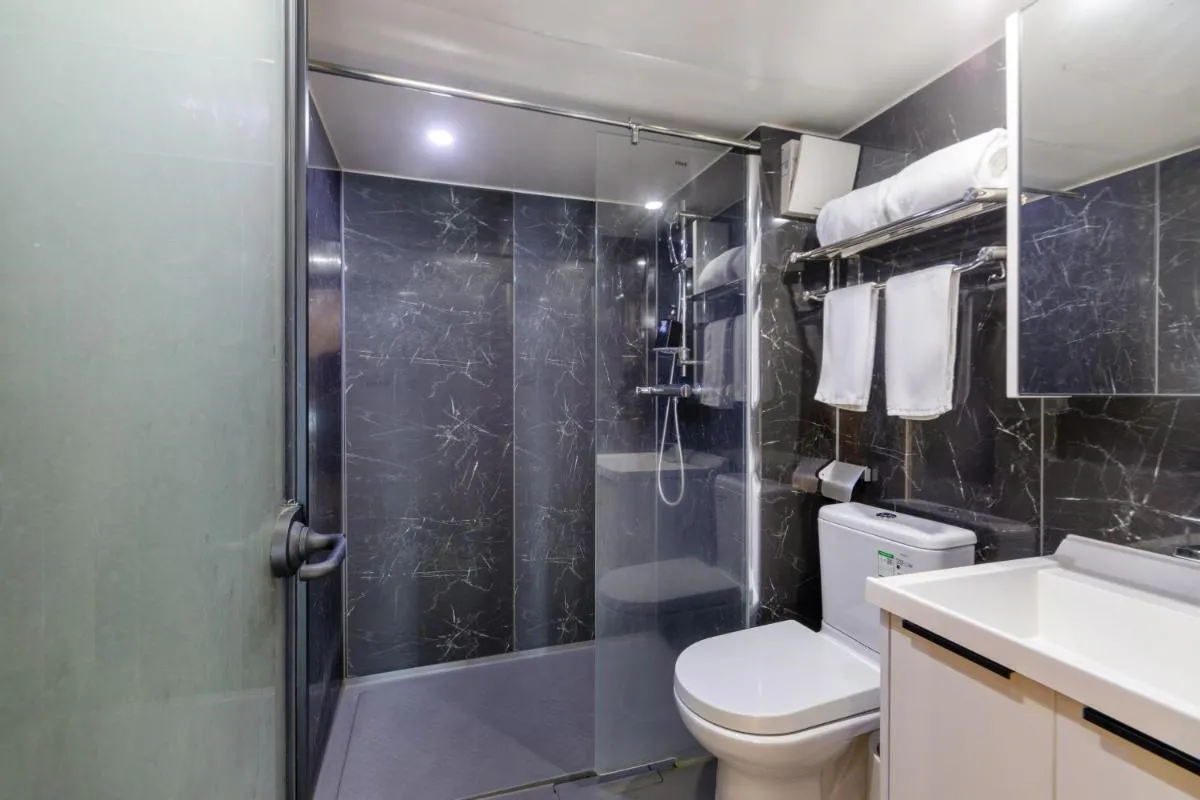 Image 6 of Xinghe Times Apartment – Shenzhen North Railway Station