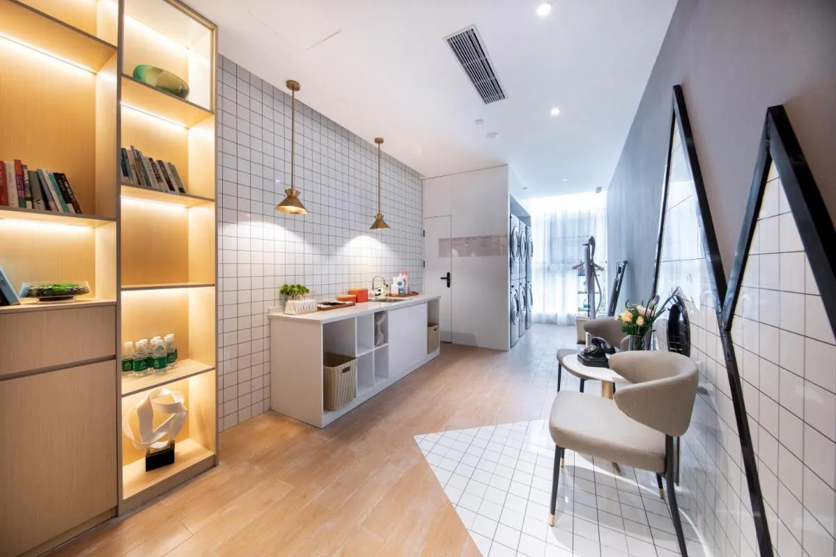 Image 6 of Atour Hotel Shenzhen Nanshan Shili Metro Station