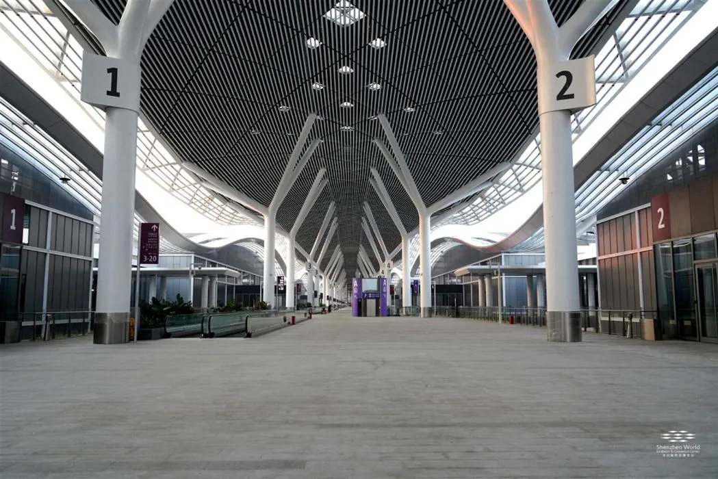 Image 2 of Crowne Plaza Shenzhen World Exhibition and Convention Center, an IHG Hotel