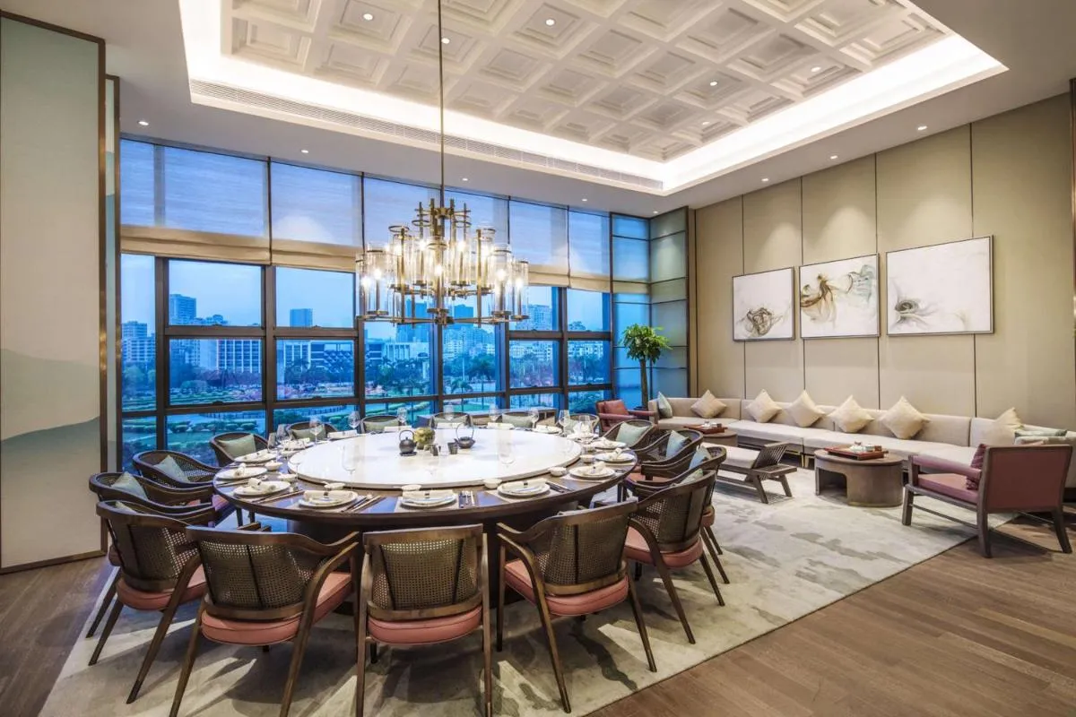 Image 6 of DoubleTree by Hilton Hotel Shenzhen Longhua, Near Huawei, Foxcnn, Shenzhen North Railway, Uniwalk & Uniworld Shopping Mall, Sam’s Club