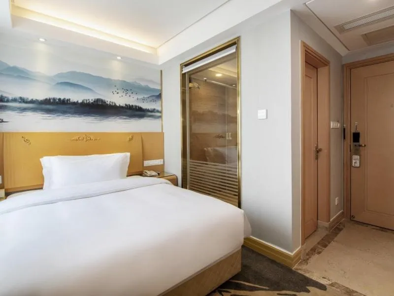 Image 2 of GreenTree Eastern Hotel Shenzhen Futian Civic Center Jingtan Subway Station