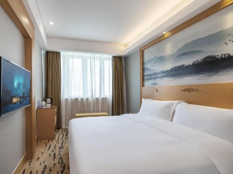 Image 6 of GreenTree Eastern Hotel Shenzhen Futian Civic Center Jingtan Subway Station