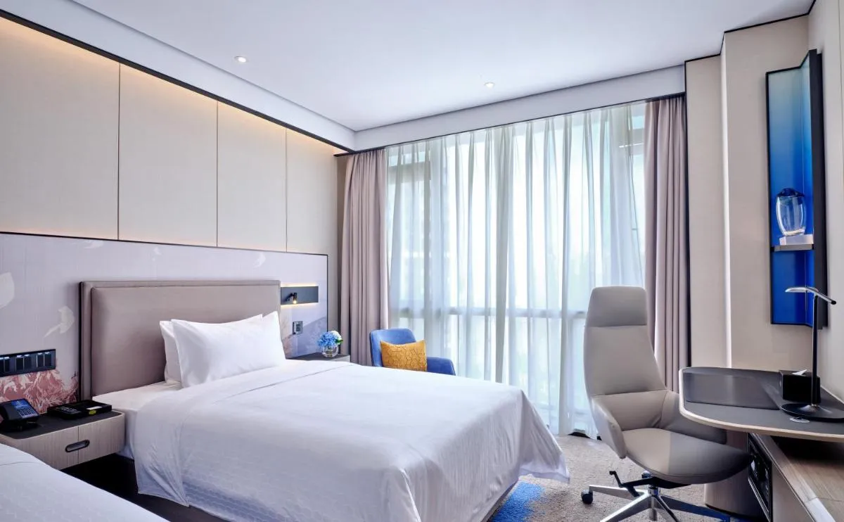 Image 2 of Hampton by Hilton Shenzhen North Station