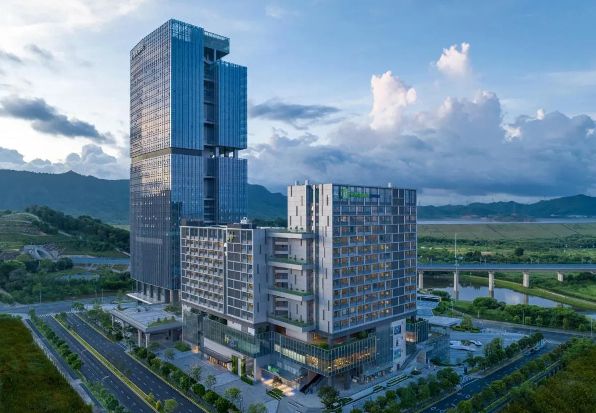 Image 1 of Holiday Inn Express Shenzhen Guangming Cloud Park, an IHG Hotel