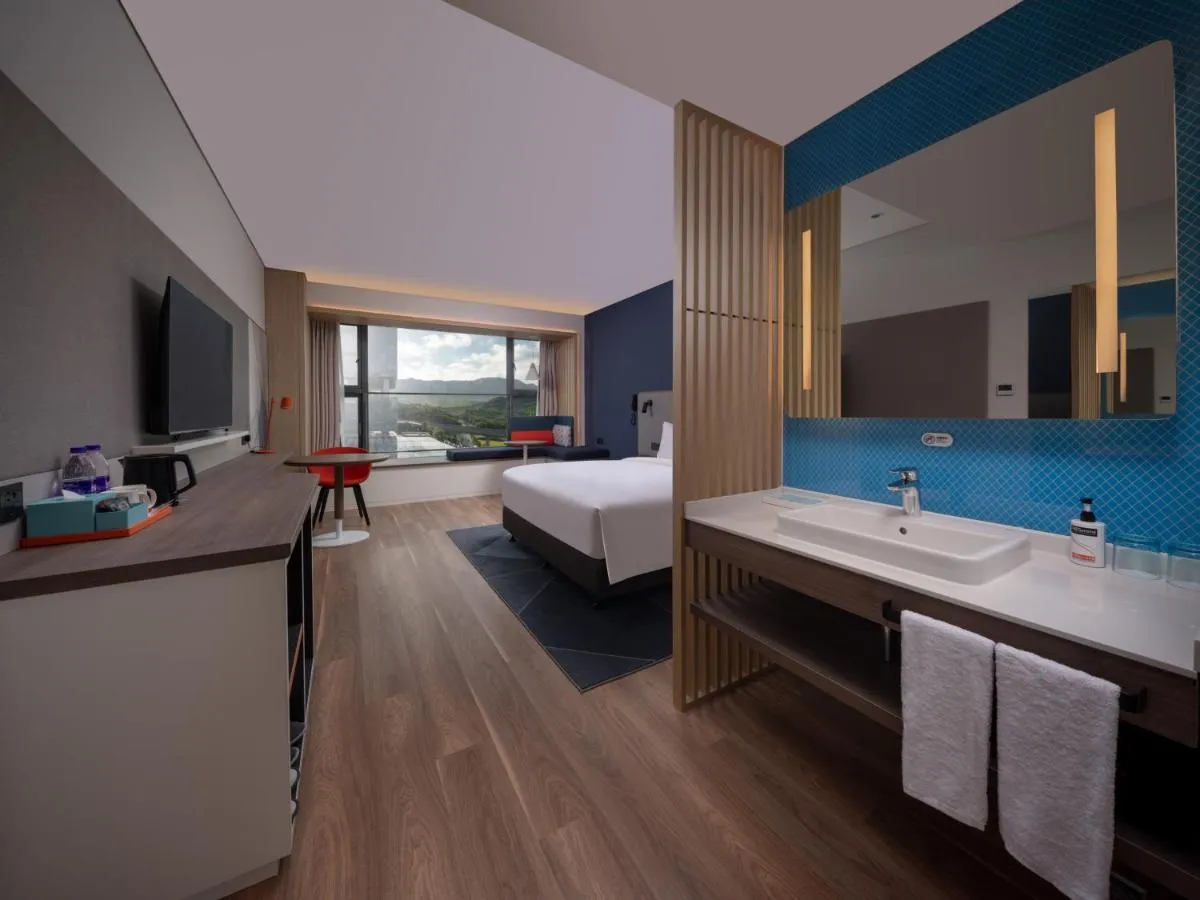 Image 5 of Holiday Inn Express Shenzhen Guangming Cloud Park, an IHG Hotel