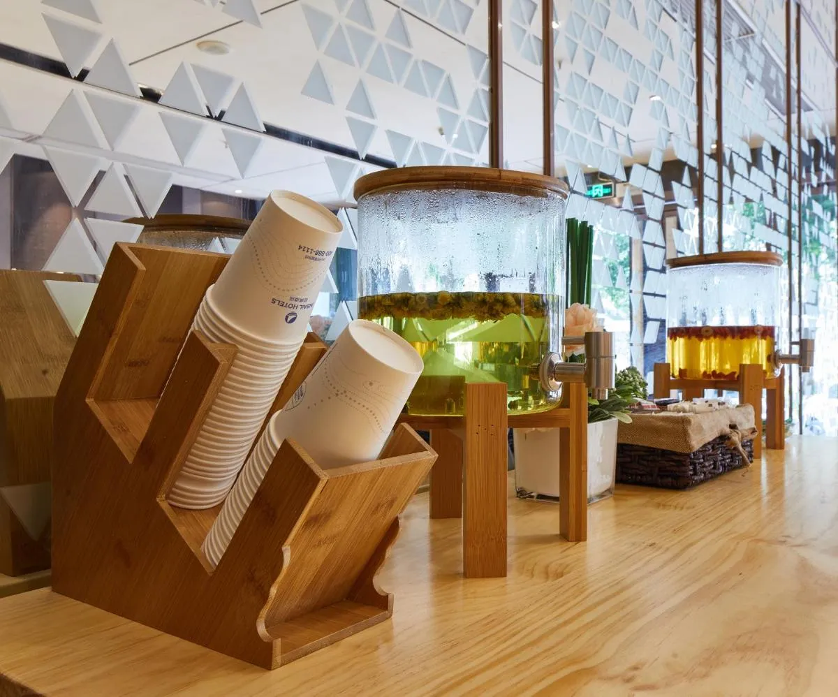 Image 6 of INSAIL Hotel (Shenzhen Dongmen Branch)