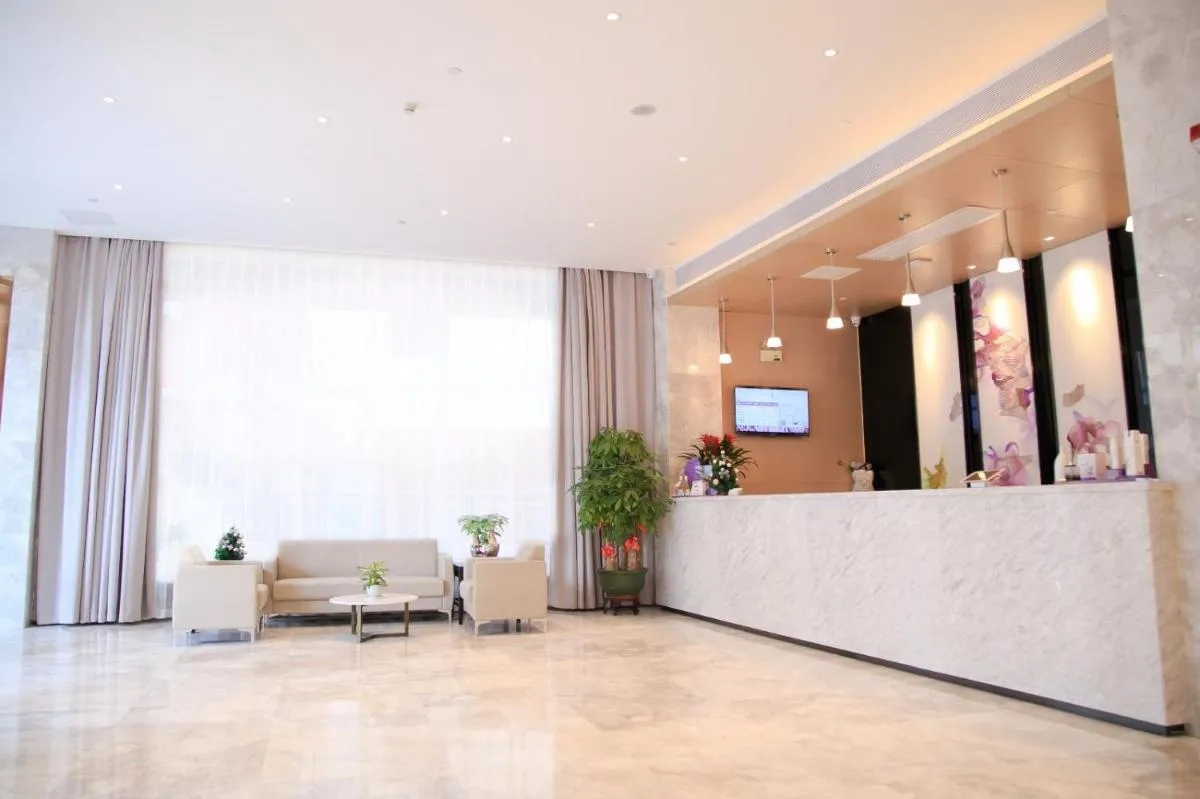 Image 4 of Lavande Hotels·Shenzhen North Railway Station Longhua Yicheng Center