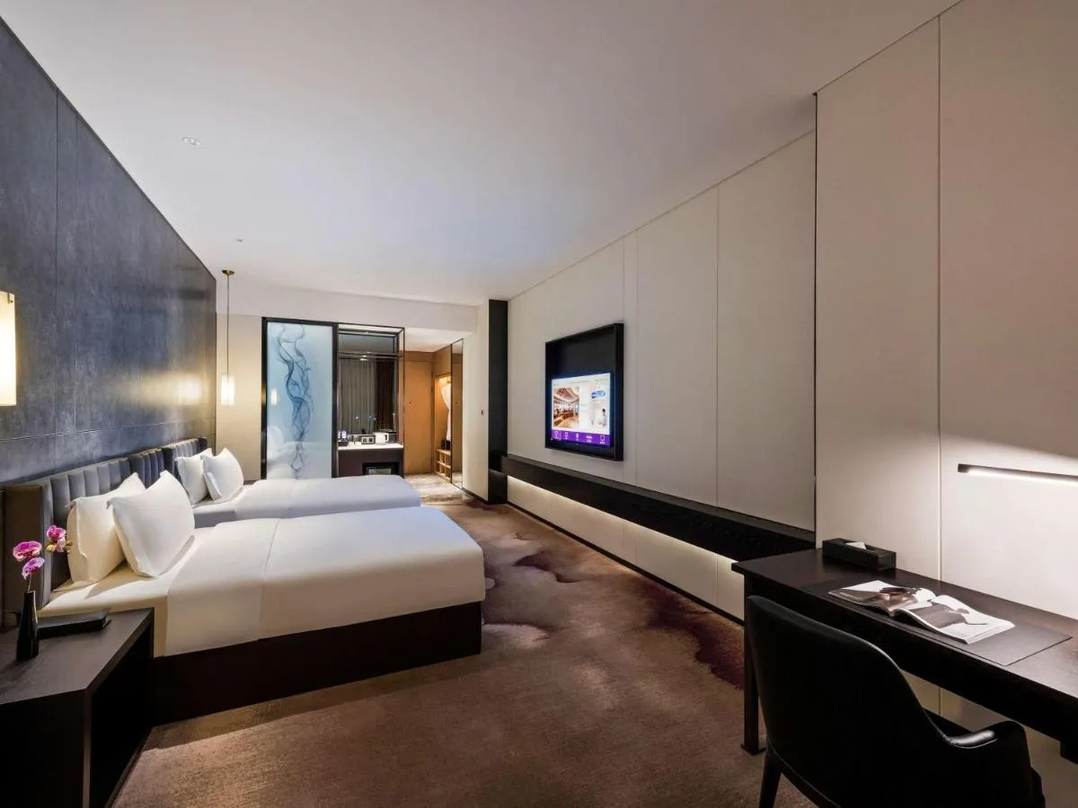 Image 3 of Mercure Shenzhen Longgang