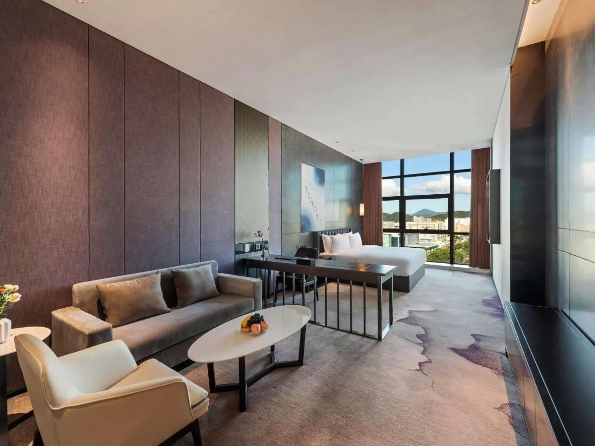 Image 2 of Mercure Shenzhen Longgang