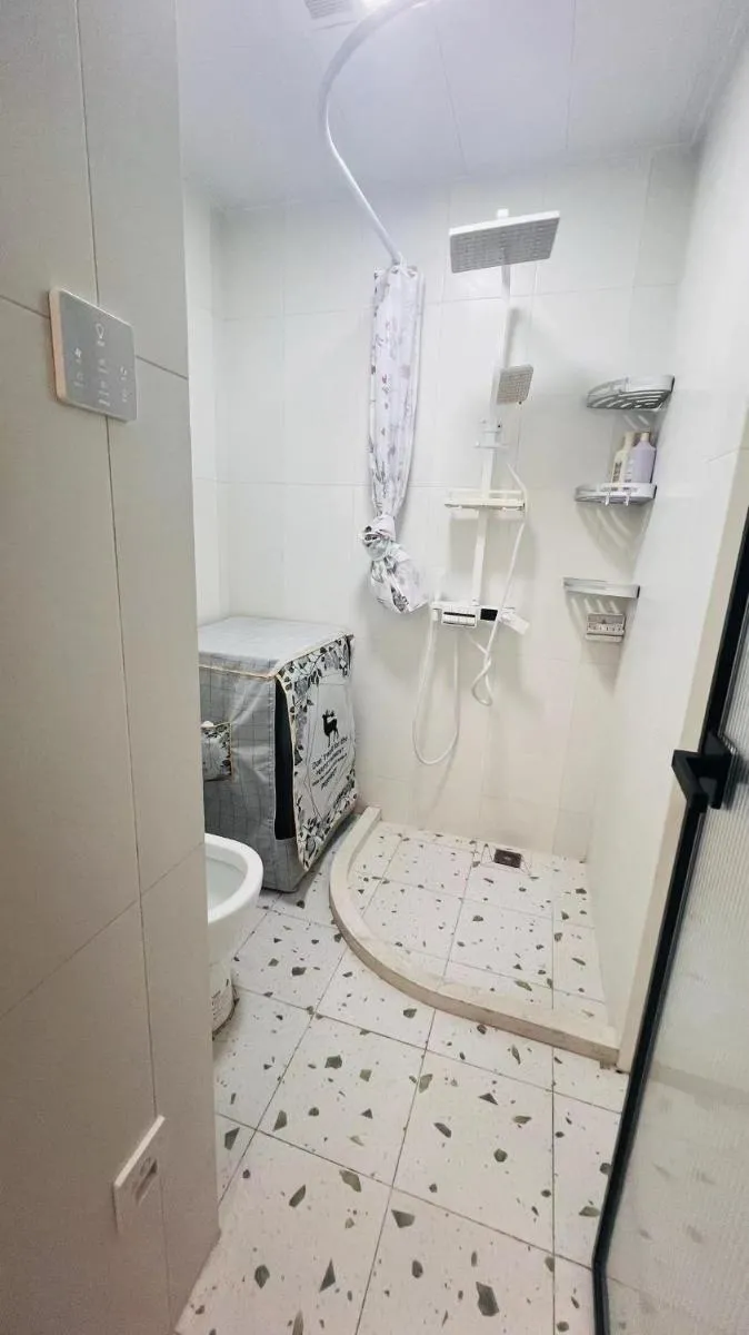 Image 3 of Shenzhen Duowei Luxury Apartment Chegongmiao Branch