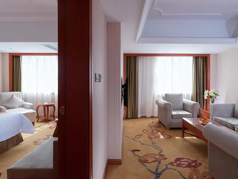 Image 5 of Vienna Hotel Shenzhen Bantian South Huancheng Road