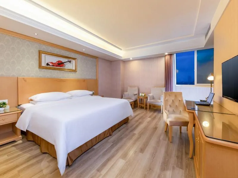 Image 3 of Vienna Hotel Shenzhen East Railway Station