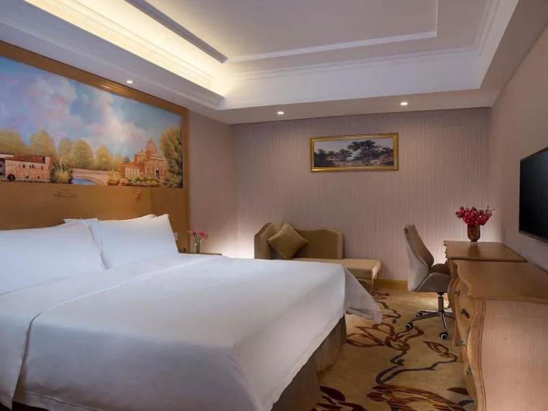 Image 6 of Vienna Hotel Shenzhen Nanshan Yilida