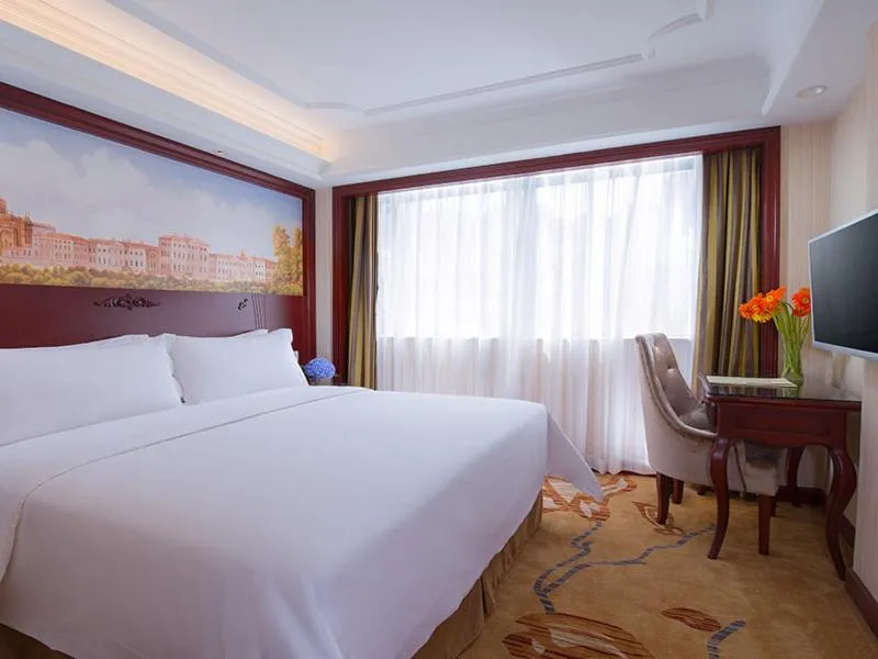Image 3 of Vienna Hotel Shenzhen Shuiku New Village