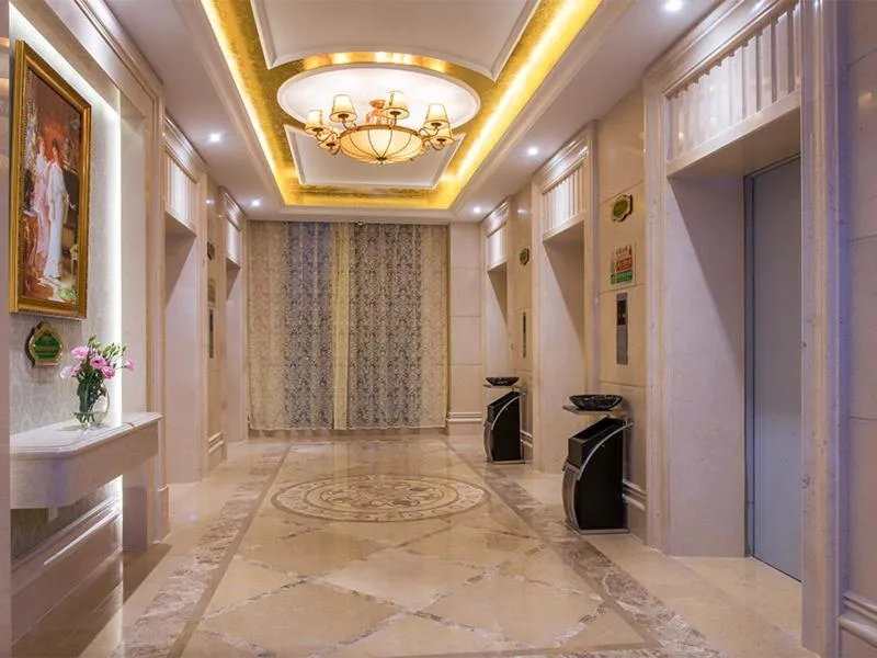 Image of Vienna International Hotel Shenzhen Qianhai