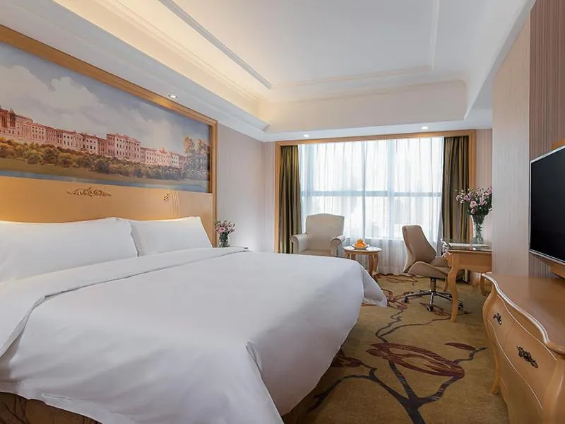 Image 4 of Vienna International Hotel Shenzhen Qianhai