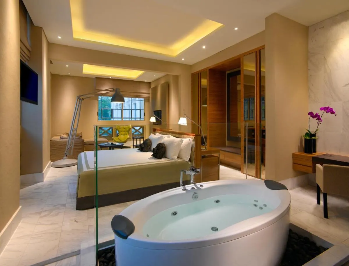 Image 2 of Hotel Fort Canning