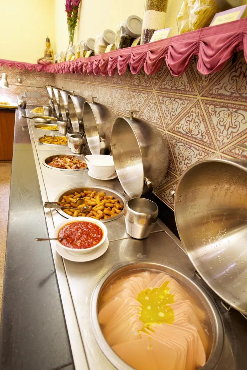 Image 4 of Hotel Royal