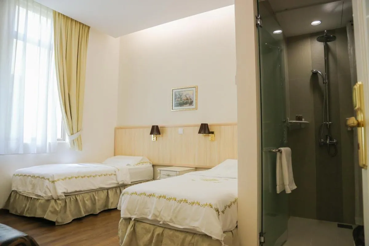 Image 1 of Jayleen 1918